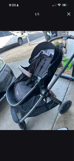 Maxi Cosi Stroller