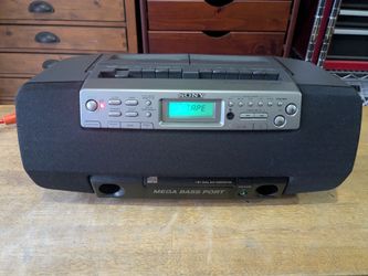 SONY CFD-W57 CD and Tape Cassette Boombox