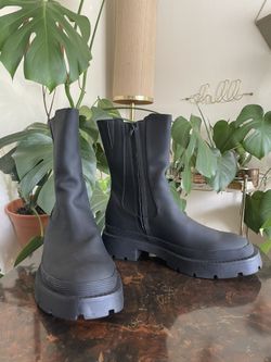 Bar III Tikka Lug Sole Boots