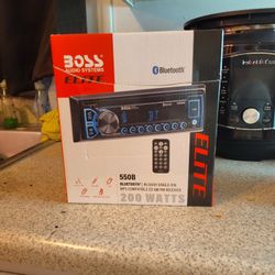 Boss Elite Radio 