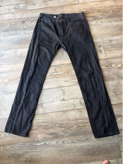 LEVI JEANS