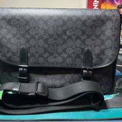 Coach bag (new)