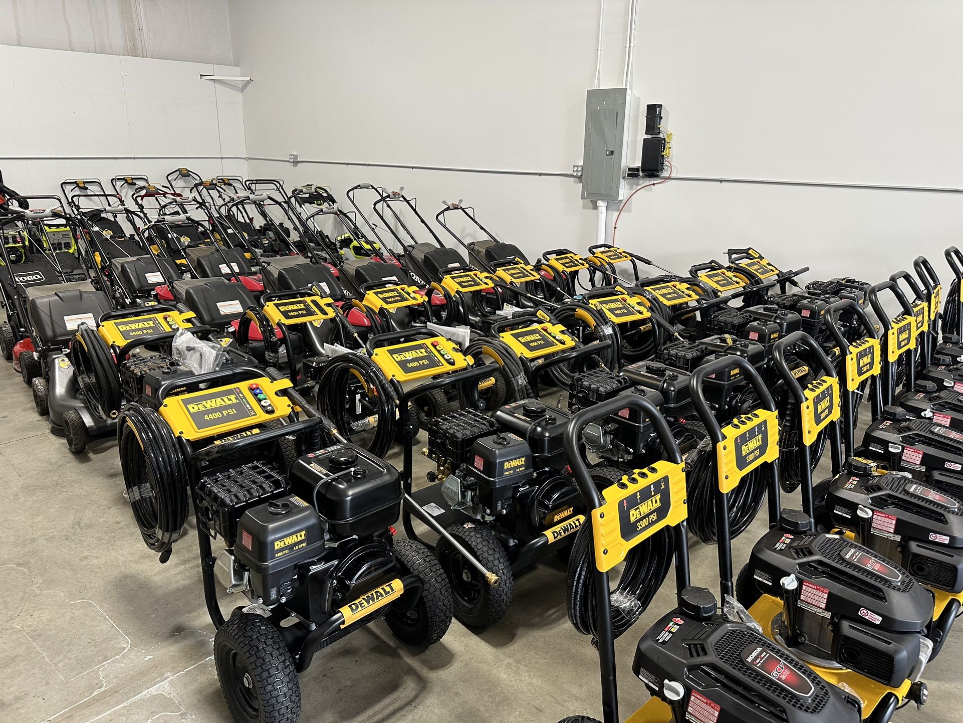 Outdoor Lawn Equipment