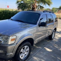 2008 Ford Explorer