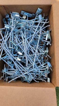 100 slatwalls Hooks for $50
