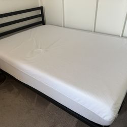 Moving Sale: Casper Original Memory Foam Mattress - Full Size