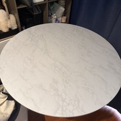 42” Round Table 