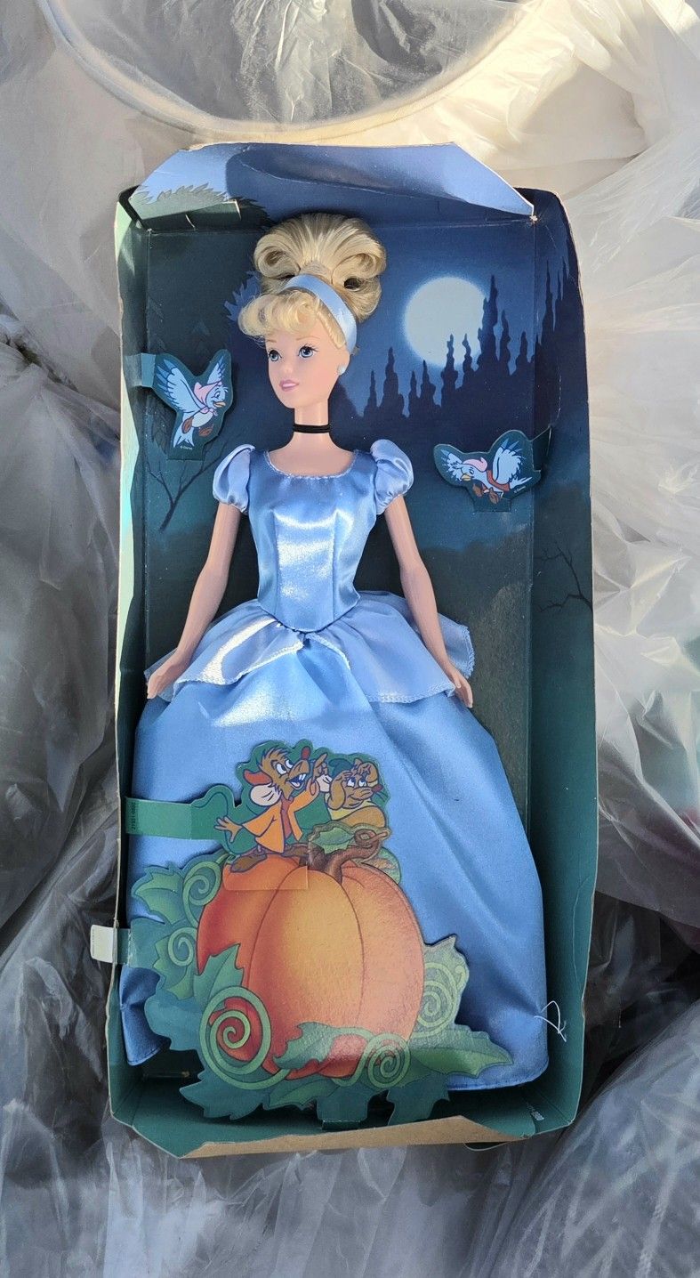 Walt Disney Cinderella $15