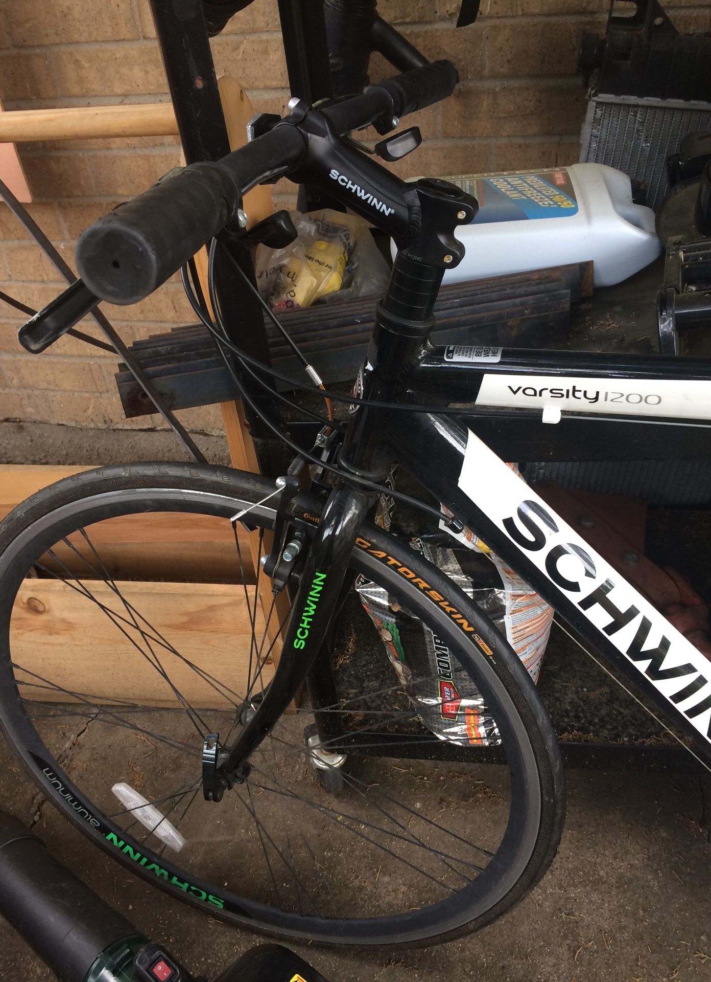 Schwinn varsity 1200 6061 aluminum $150 obo