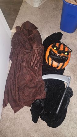 Pumpkin Head Scarecrow Costume