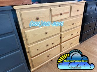 Nine drawer natural pinewood cajonera Comoda de Pino Nuevo
