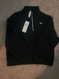 Alo quarter zip brand new size M