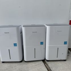 Set Of 3 Dehumidifiers 