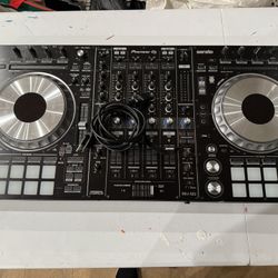 🎧 Pioneer DJ DDJ-SZ2 Professional Controller – Incredible Condition