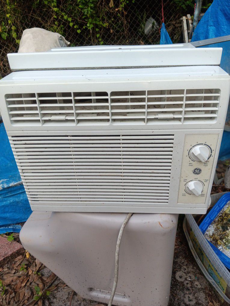 Ge 5000 Btu Mechanical Window Air Conditioner  150 Sqft