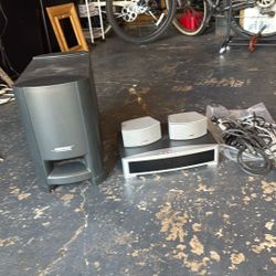 Bose System Radio Cd And Phone Home Entertainment Radio 