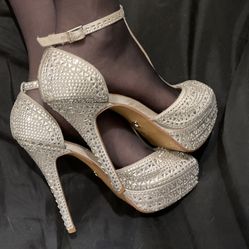 Thalia Sodi Shoes Women’s Size 8