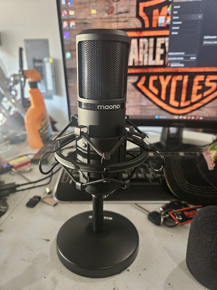 Maono XLR Condenser Microphone