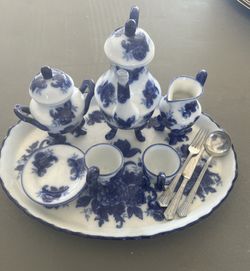 Porcelain Dollhouse Tea Set Read Below