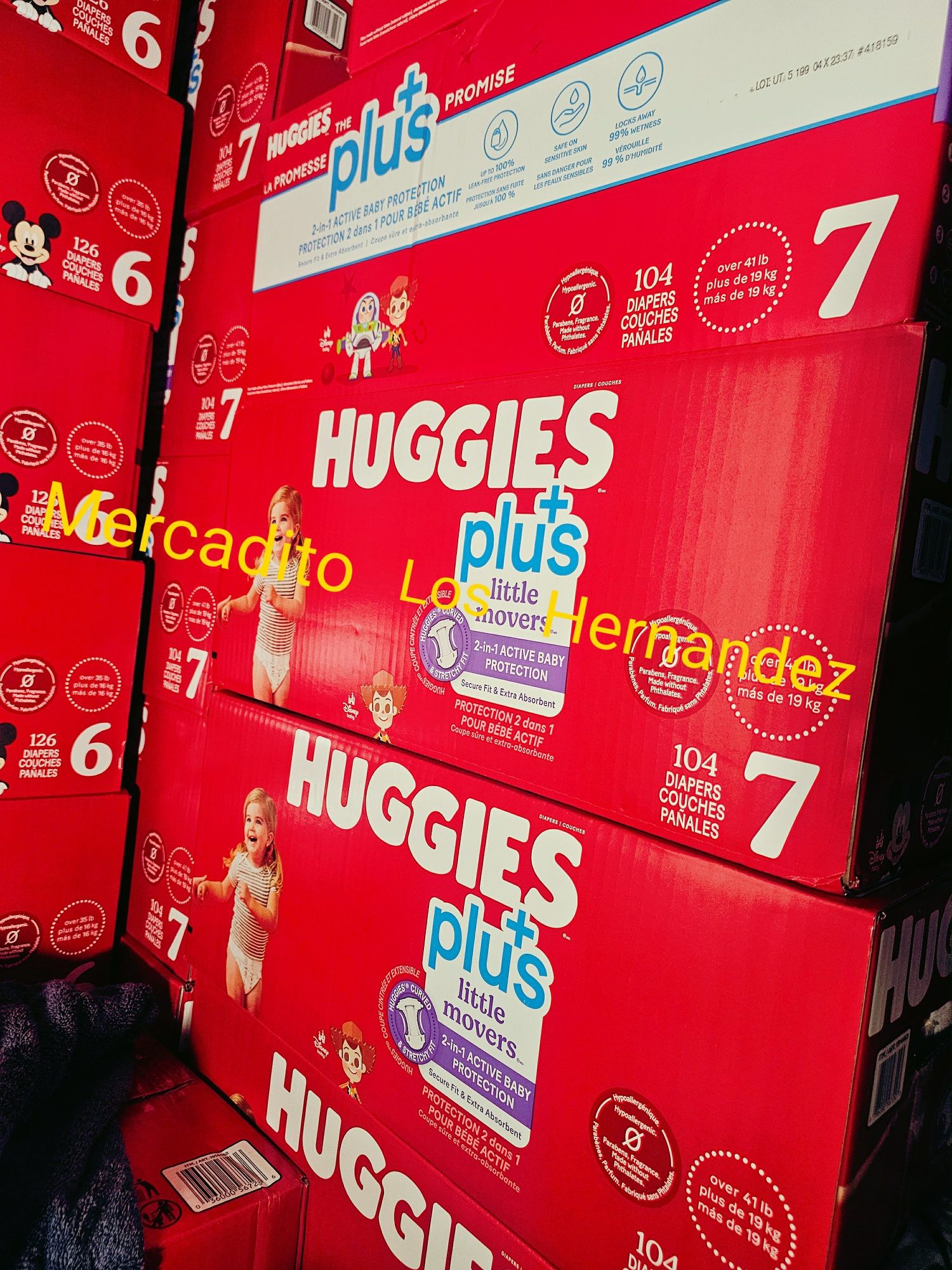 Huggies Little Movers Size 7 - 104 Diapers Pañales/ Firm price