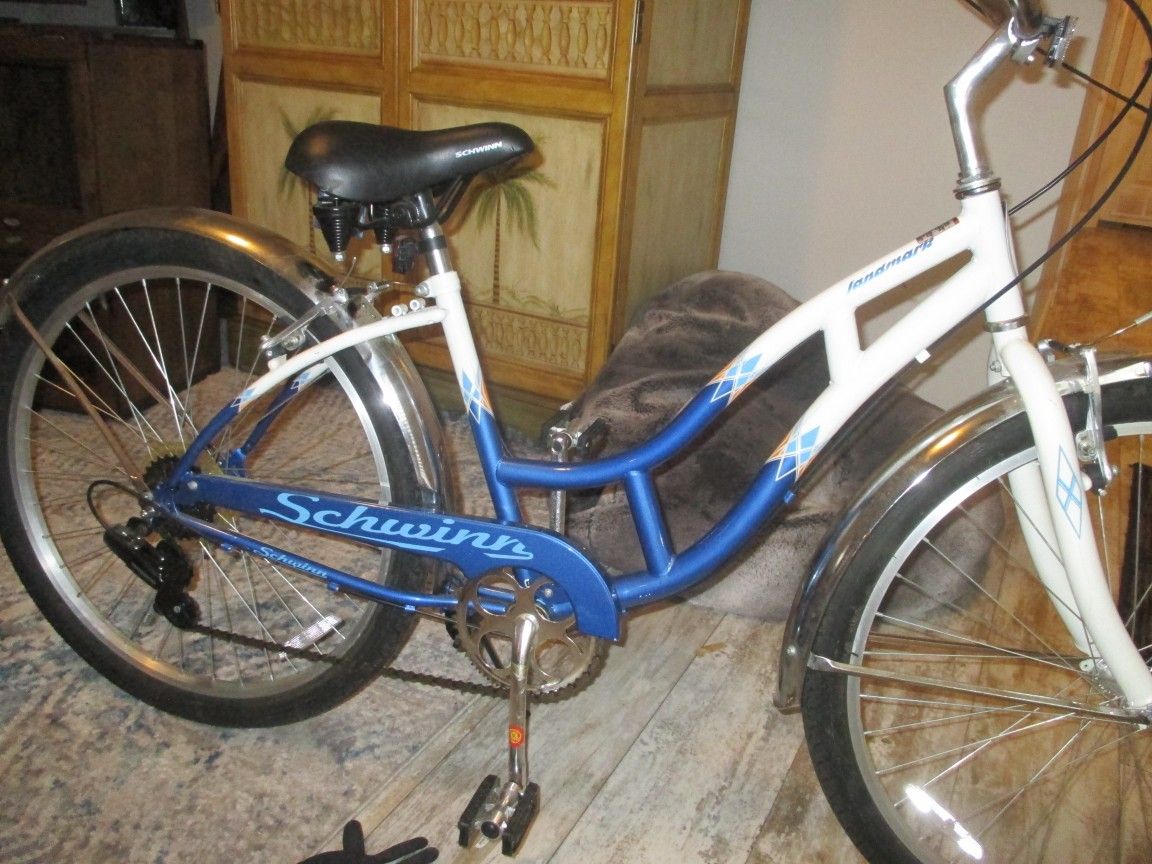 Schwinn Beach Cruiser With Gears 7 Speed