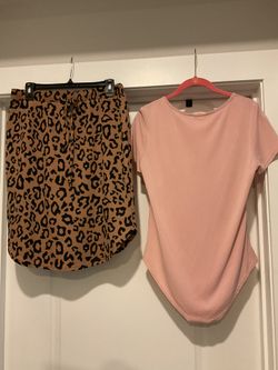 Leopard 🐆 Print Angled Cut Skirt & Plush PinkColour Bodysuit Top