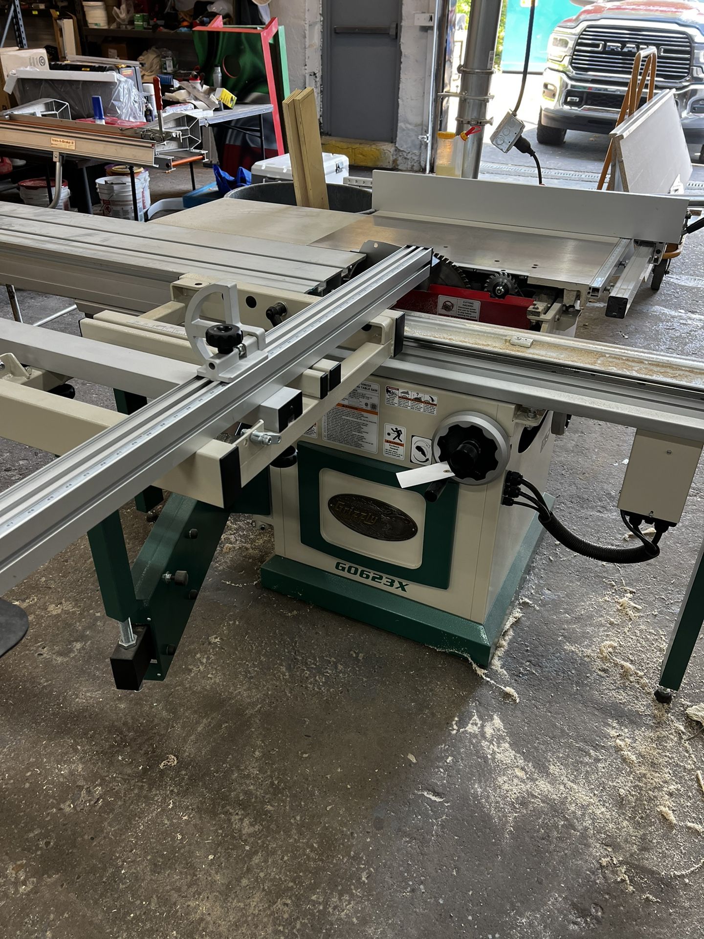 Sliding Table saw