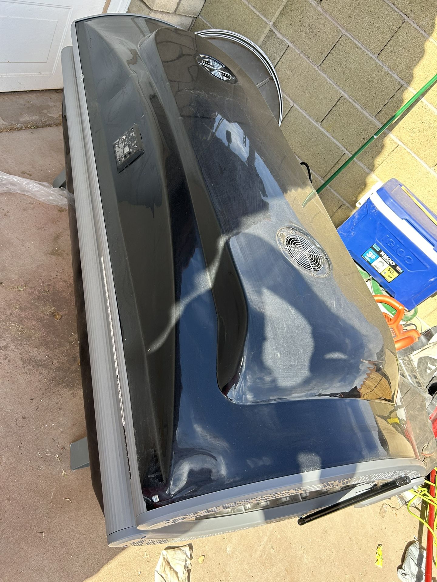 Sunco 120 Watt Tanning Bed 