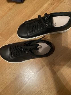 Men Shoes And Women Shoes For Sale