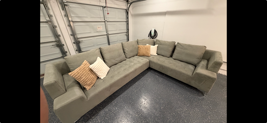Big Sectional Almost New