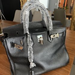 Purse. Bag. Real Leather NEW!  Aventura Area