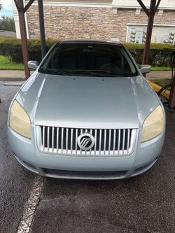 Mercury Milan Silver 4-Door Sedan