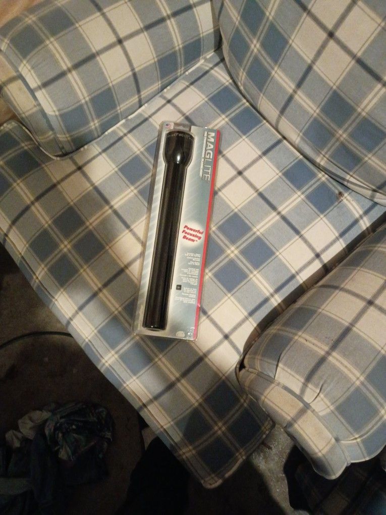 MAGLITE 4CELL D