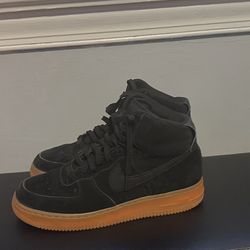 Nike Air Force 1 Mid Black Suede / Gum Sole – Size 8.5 – Great Used Cond.