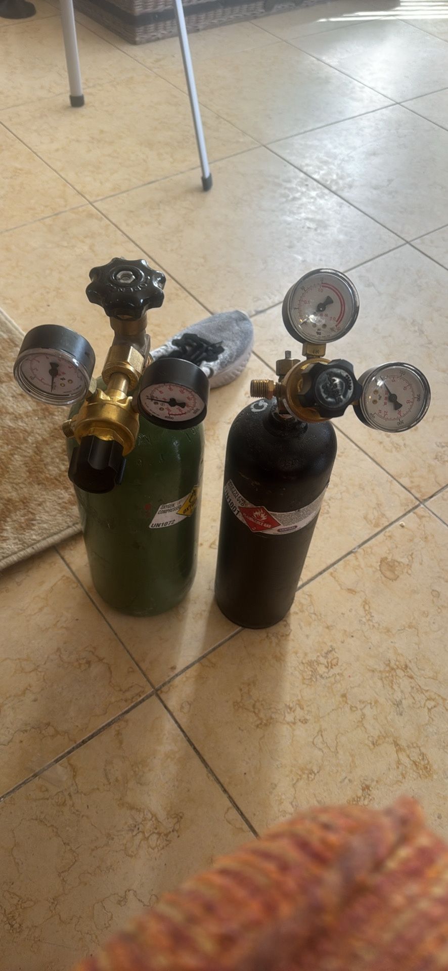 Harris 601 Oxy Acetylene Regulators And Tanks