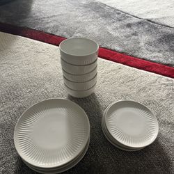 Bowls & plates 