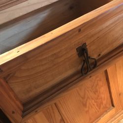 Rustic End Table (2)