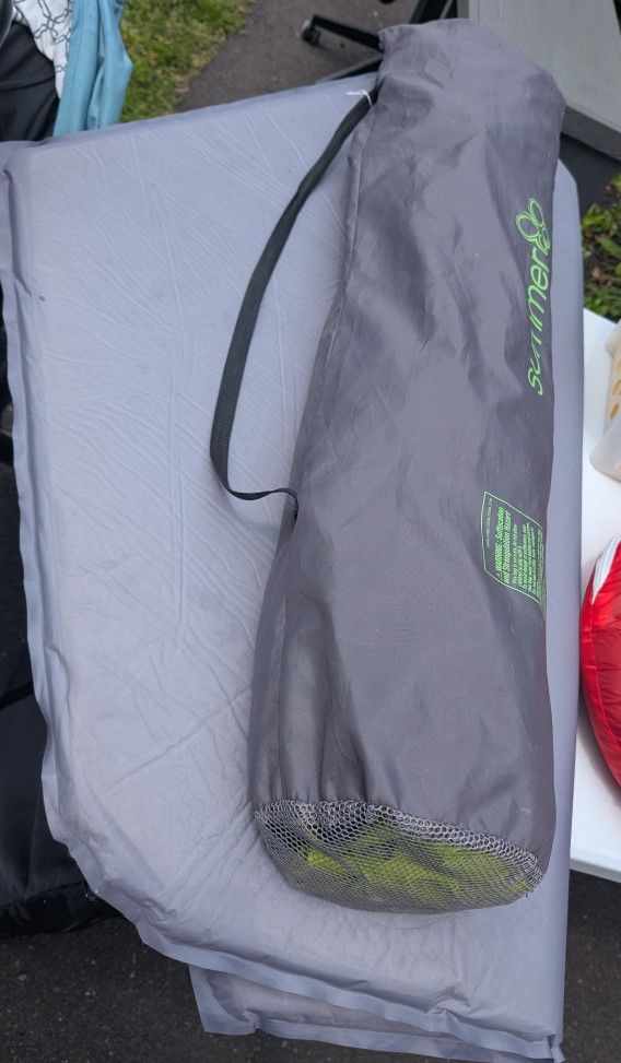 Summer popup Tent With Matt