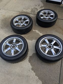 20" Chrome Wheels w/ Hankook Ventus Tires - 265/50R20 (Set of 4)