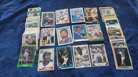 100 Chicago Cubs Baseball Cards No duplicates