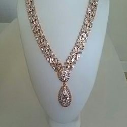 Beautiful diamond necklace and earring set