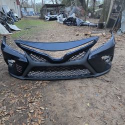 2018-2021 TOYOTA CAMRY FRONT BUMPER WITH LOWER GRILL