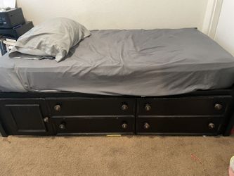 Bed With Storage