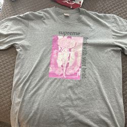 Supreme Graphic T-shirt XL