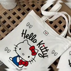 New, Packaged and Sealed 🥰 1pc Kuromi Shoulder Bag, Canvas Bag, KT Cat Shoulder Cute. 

Nuevos y Empaquetados 😍