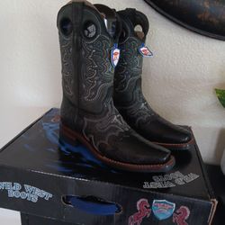 Black Ostrich Boots Brand New In Box