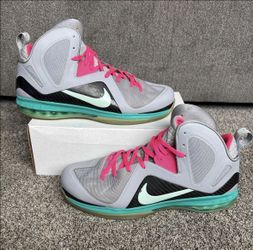 Mike labron 9 elite size 10 mens