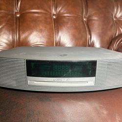 Bose Wave Music System AWRCC1 AM/FM CD Player Music System for parts or repair