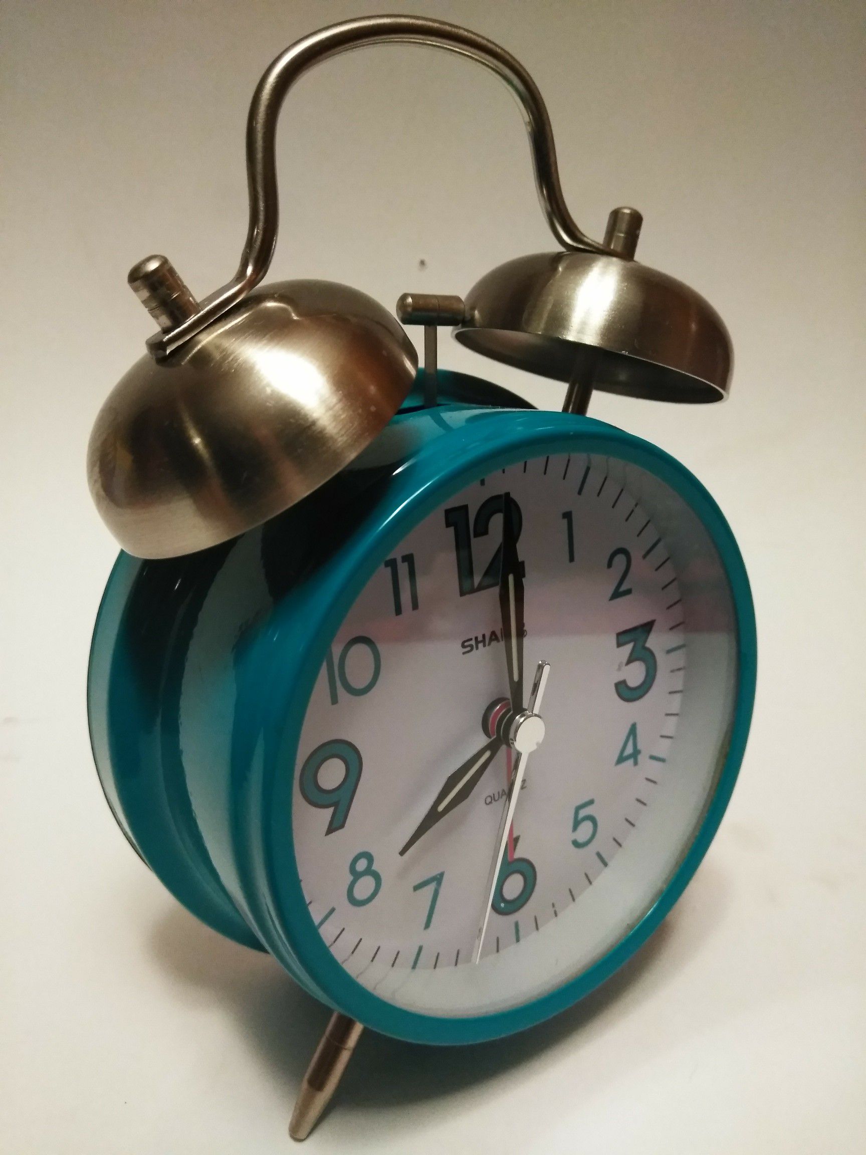 SHARP teal quarts alarm clock