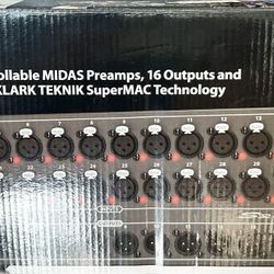 Behringer S32 Stage Box